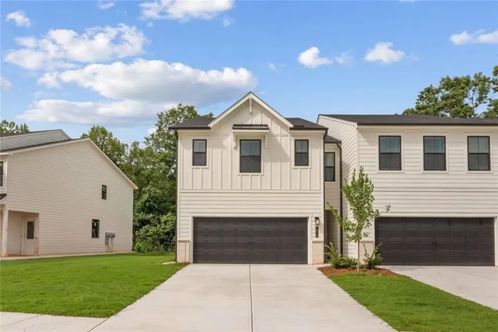 7513 Clover Lane Unit 121, Flowery Branch, Georgia 30542