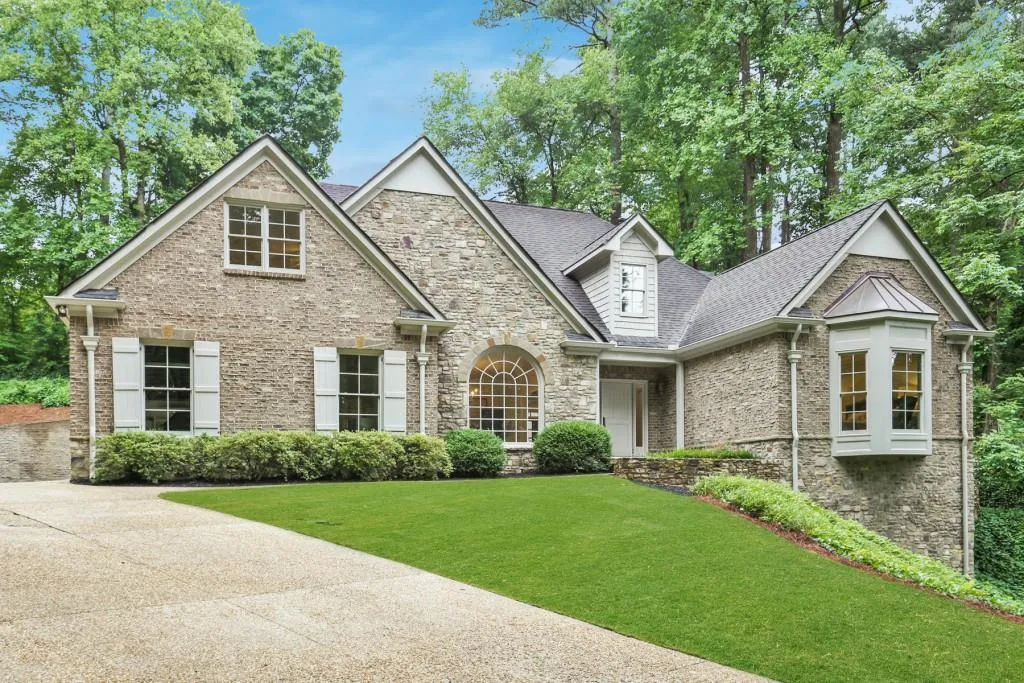 290 Burdette Road, Atlanta, Georgia 30327, 5 Bedrooms Bedrooms, ,4 BathroomsBathrooms,Residential,Sold,290 Burdette Road,6728528