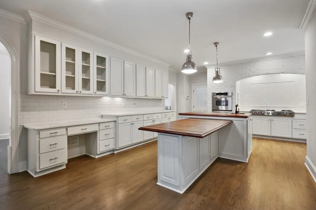 290 Burdette Road, Atlanta, Georgia 30327, 5 Bedrooms Bedrooms, ,4 BathroomsBathrooms,Residential,Sold,290 Burdette Road,6728528