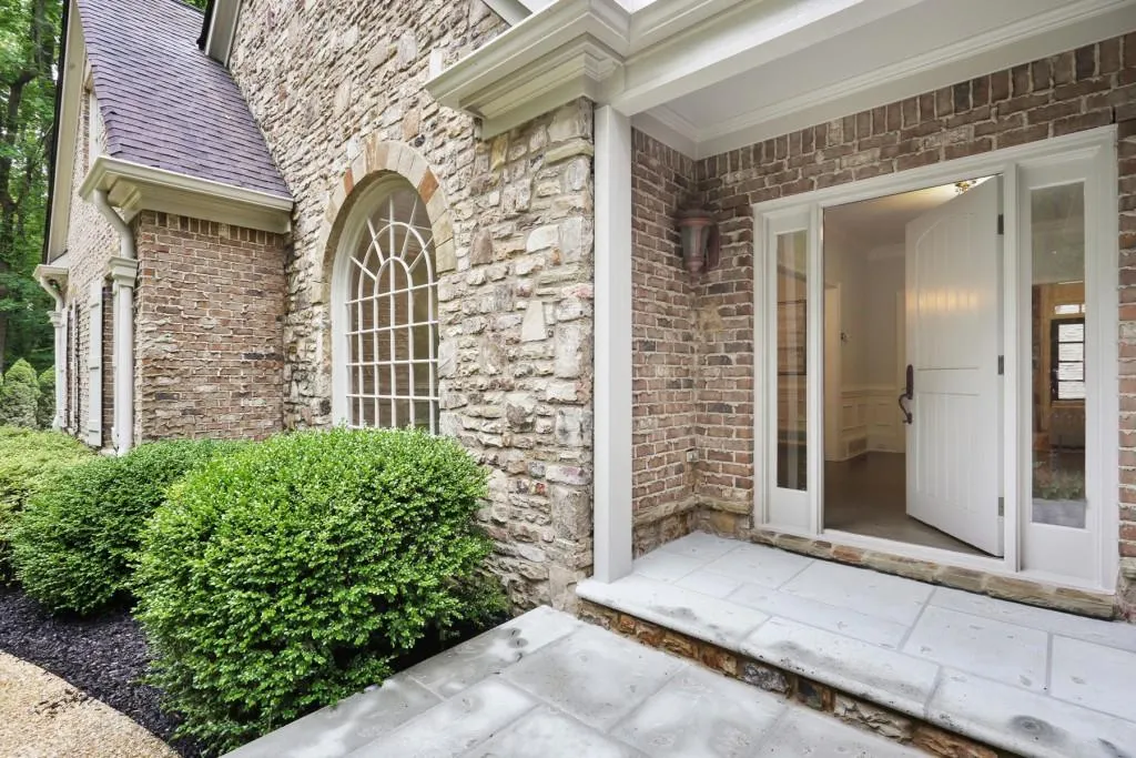 290 Burdette Road, Atlanta, Georgia 30327, 5 Bedrooms Bedrooms, ,4 BathroomsBathrooms,Residential,Sold,290 Burdette Road,6728528