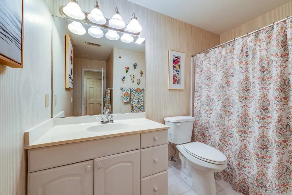 704 Bainbridge Drive, Atlanta, Georgia 30327, 3 Bedrooms Bedrooms, ,2 BathroomsBathrooms,Residential,Sold,704 Bainbridge Drive,6125983