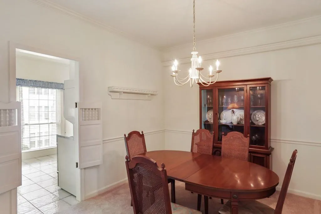 5425 Chemin De Vie Unit 5425, Sandy Springs, Georgia 30342, 2 Bedrooms Bedrooms, ,2 BathroomsBathrooms,Residential,Sold,5425 Chemin De Vie Unit 5425,5833697