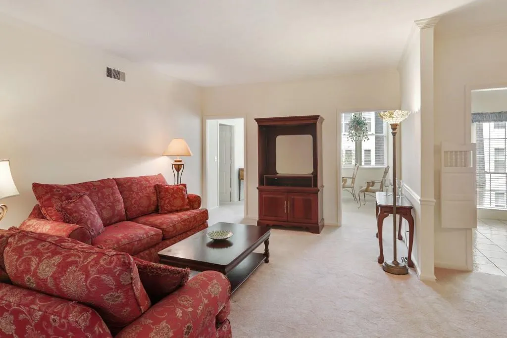 5425 Chemin De Vie Unit 5425, Sandy Springs, Georgia 30342, 2 Bedrooms Bedrooms, ,2 BathroomsBathrooms,Residential,Sold,5425 Chemin De Vie Unit 5425,5833697