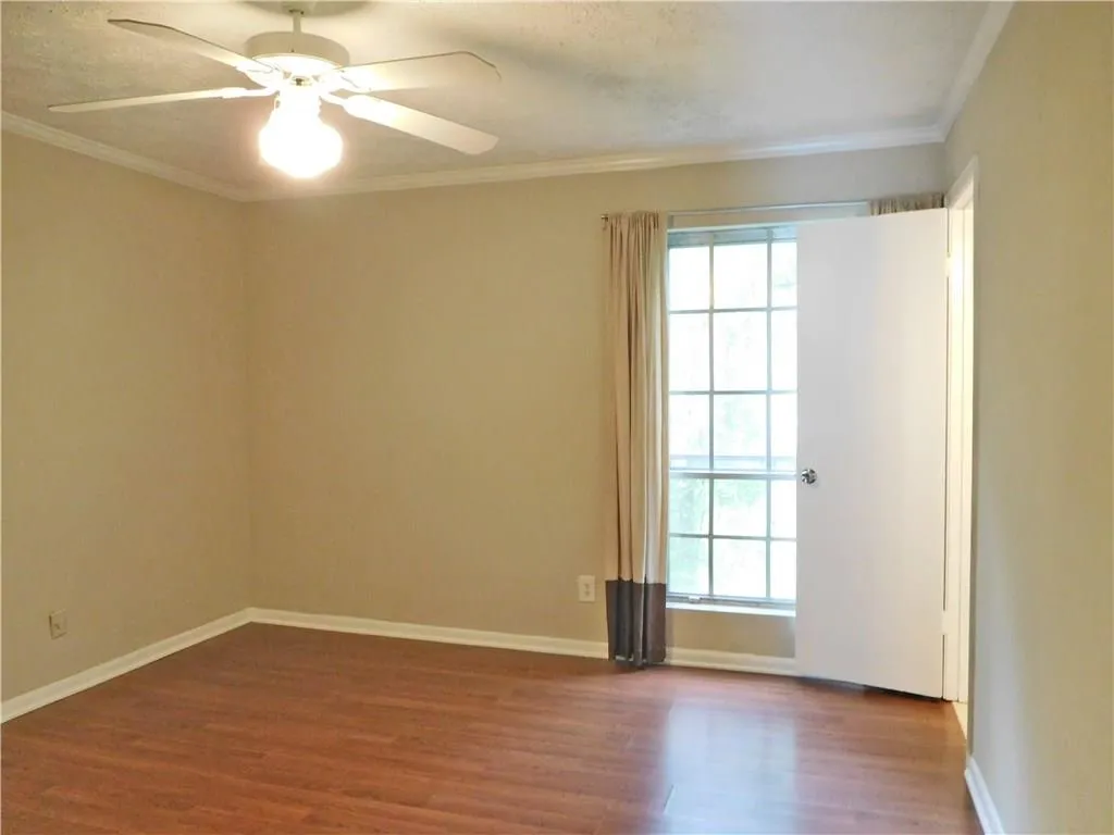 5534 Kingsport Drive, Atlanta, Georgia 30342, 3 Bedrooms Bedrooms, ,2 BathroomsBathrooms,Residential,Sold,5534 Kingsport Drive,5859062