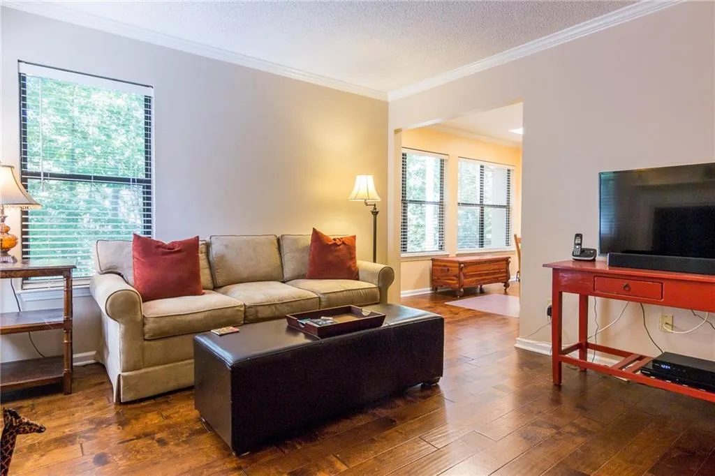 2110 Huntingdon Chase, Sandy Springs, Georgia 30350, 1 Bedroom Bedrooms, ,1 BathroomBathrooms,Residential,Sold,2110 Huntingdon Chase,5915915