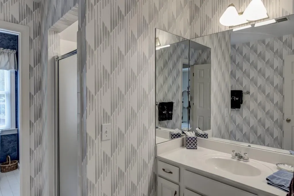 485 Pickering Lane, Atlanta, Georgia 30327, 4 Bedrooms Bedrooms, ,3 BathroomsBathrooms,Residential,Sold,485 Pickering Lane,5919414