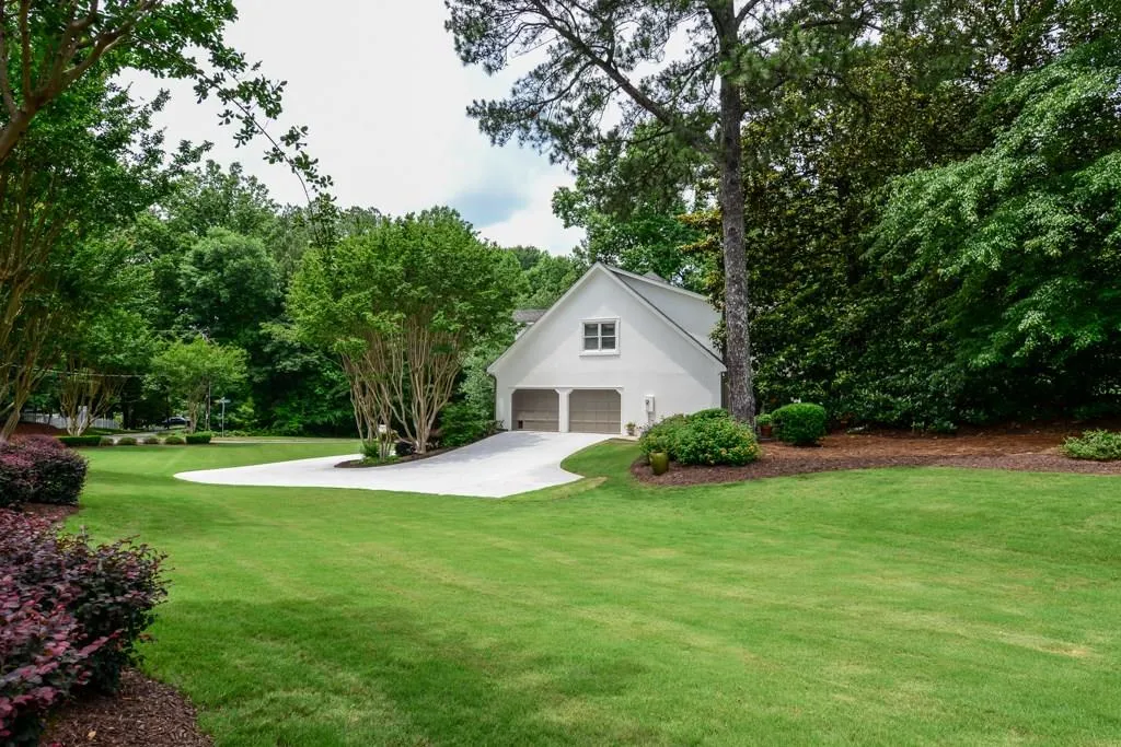 485 Pickering Lane, Atlanta, Georgia 30327, 4 Bedrooms Bedrooms, ,3 BathroomsBathrooms,Residential,Sold,485 Pickering Lane,5919414