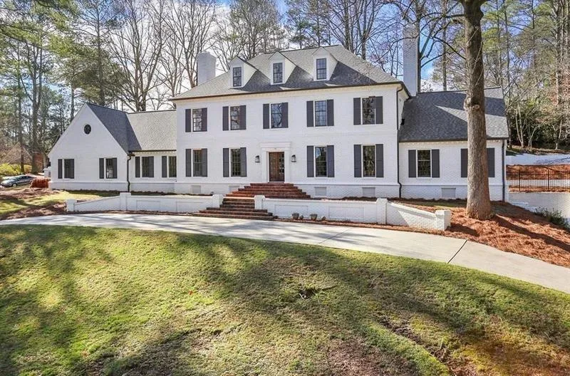 105 Blenheim Place, Sandy Springs, Georgia 30350, 6 Bedrooms Bedrooms, ,5 BathroomsBathrooms,Residential,Sold,105 Blenheim Place,6746502