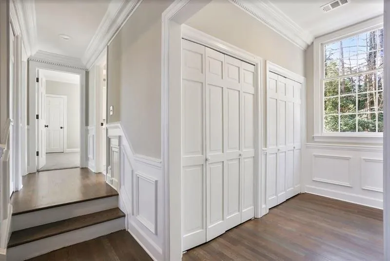 105 Blenheim Place, Sandy Springs, Georgia 30350, 6 Bedrooms Bedrooms, ,5 BathroomsBathrooms,Residential,Sold,105 Blenheim Place,6746502