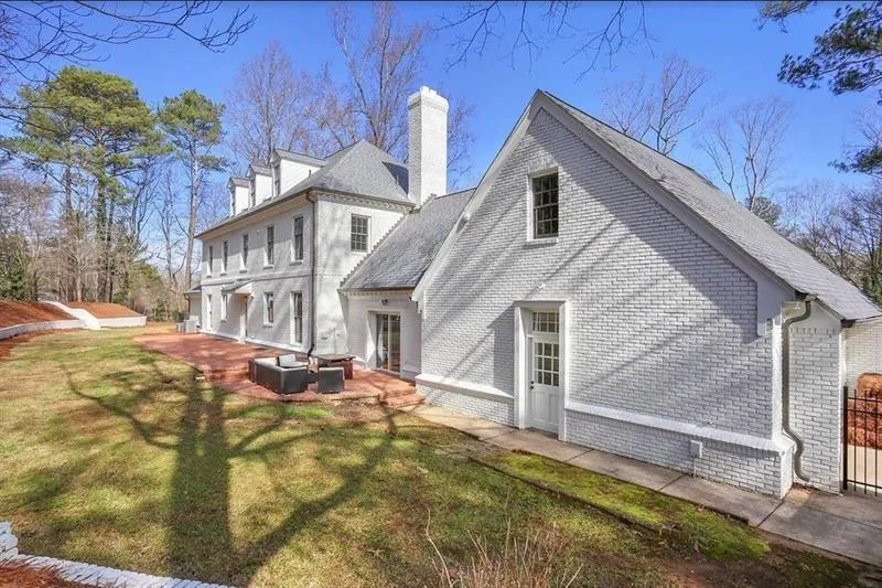 105 Blenheim Place, Sandy Springs, Georgia 30350, 6 Bedrooms Bedrooms, ,5 BathroomsBathrooms,Residential,Sold,105 Blenheim Place,6746502