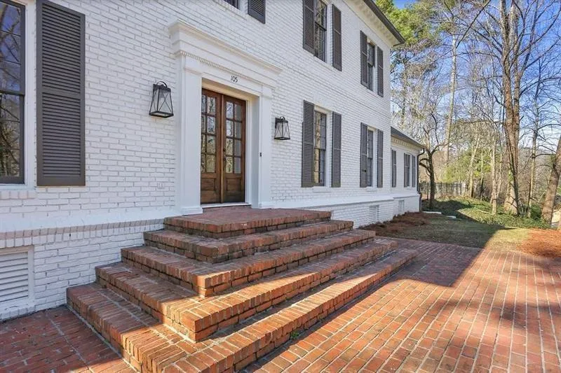 105 Blenheim Place, Sandy Springs, Georgia 30350, 6 Bedrooms Bedrooms, ,5 BathroomsBathrooms,Residential,Sold,105 Blenheim Place,6746502