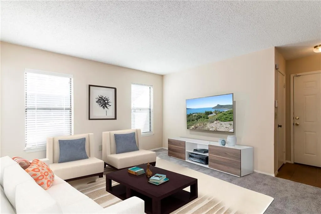 1310 Old Hammond Chase, Sandy Springs, Georgia 30350, 1 Bedroom Bedrooms, ,1 BathroomBathrooms,Residential,Sold,1310 Old Hammond Chase,5926136