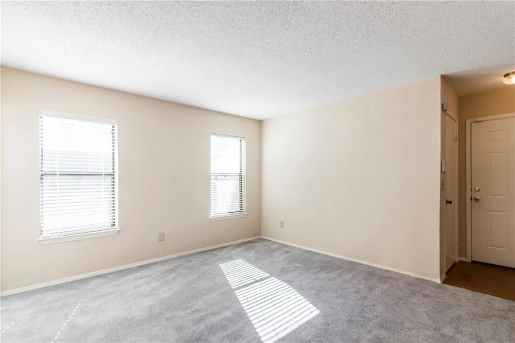 1310 Old Hammond Chase, Sandy Springs, Georgia 30350, 1 Bedroom Bedrooms, ,1 BathroomBathrooms,Residential,Sold,1310 Old Hammond Chase,5926136