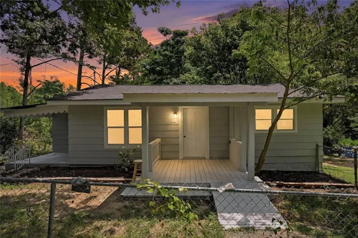 6140 Nichols Drive, Union City, Georgia 30291