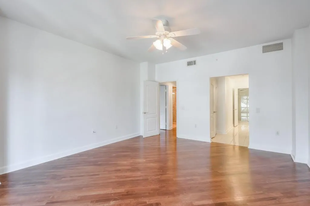 3475 Oak Valley Road Ne Unit 530, Atlanta, Georgia 30326, 2 Bedrooms Bedrooms, ,2 BathroomsBathrooms,Residential,For Sale,3475 Oak Valley Road Ne Unit 530,7654264