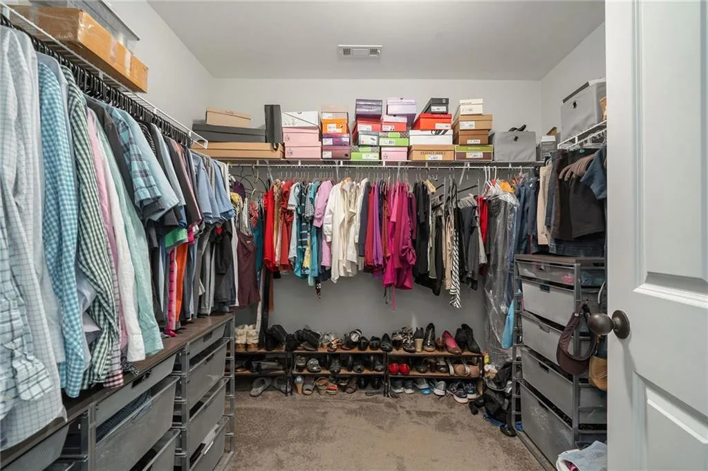 7740 Glisten Avenue Unit 293, Atlanta, Georgia 30328, 3 Bedrooms Bedrooms, ,2 BathroomsBathrooms,Residential,Sold,7740 Glisten Avenue Unit 293,7207426