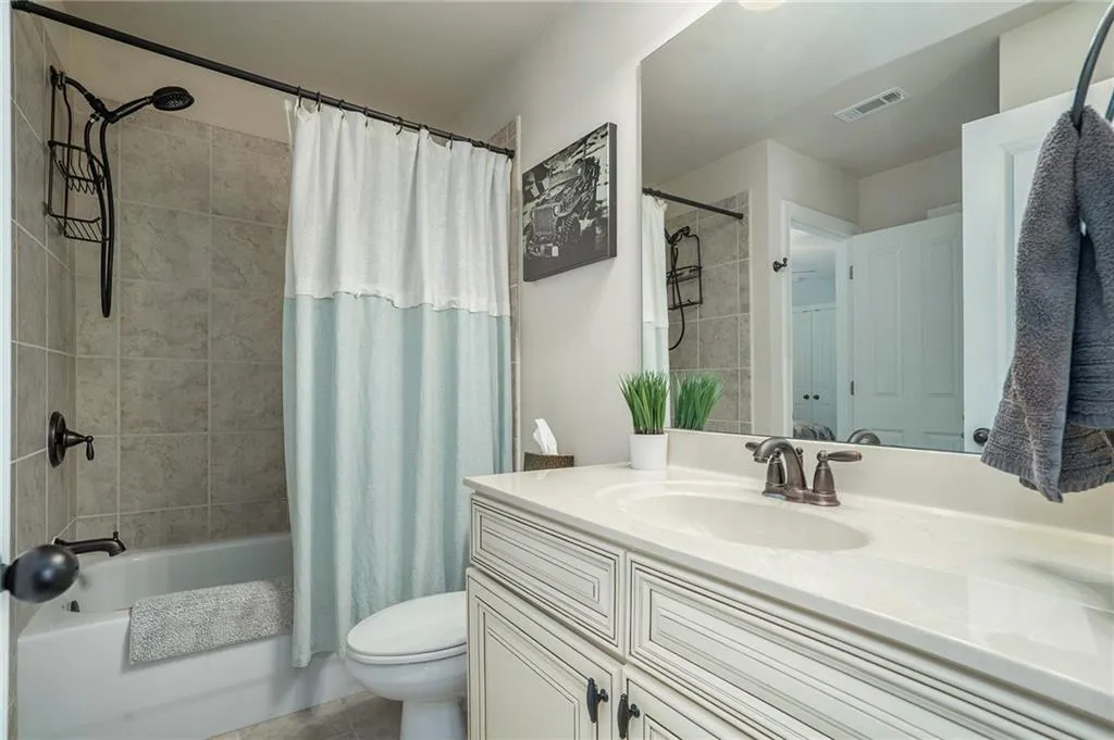 7740 Glisten Avenue Unit 293, Atlanta, Georgia 30328, 3 Bedrooms Bedrooms, ,2 BathroomsBathrooms,Residential,Sold,7740 Glisten Avenue Unit 293,7207426