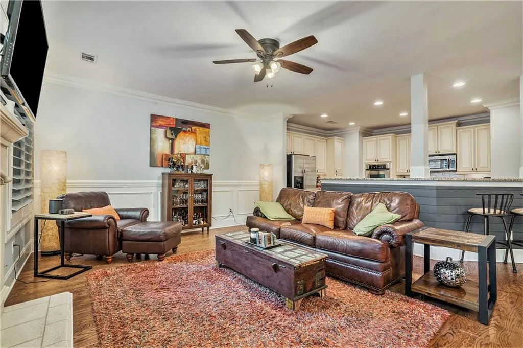 7740 Glisten Avenue Unit 293, Atlanta, Georgia 30328, 3 Bedrooms Bedrooms, ,2 BathroomsBathrooms,Residential,Sold,7740 Glisten Avenue Unit 293,7207426