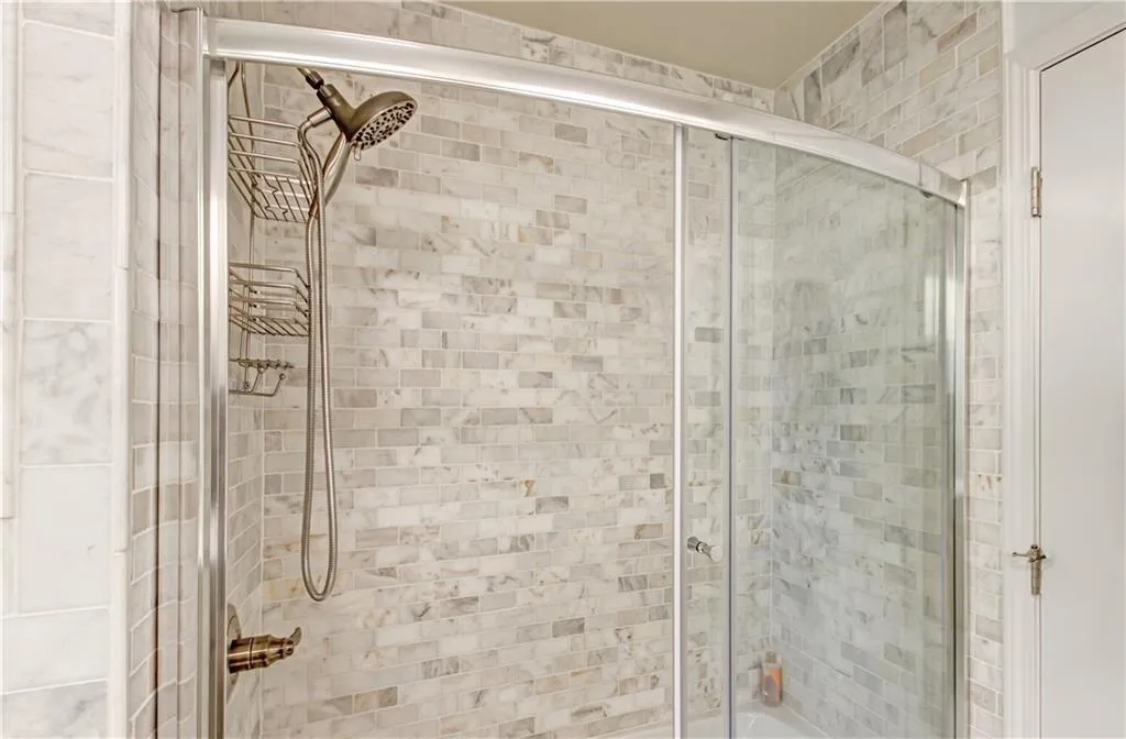 355 Franklin Road, Sandy Springs, Georgia 30342, 4 Bedrooms Bedrooms, ,3 BathroomsBathrooms,Residential,Sold,355 Franklin Road,6956818