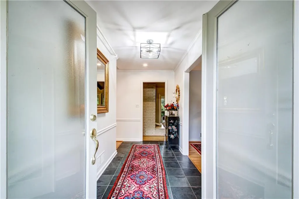 355 Franklin Road, Sandy Springs, Georgia 30342, 4 Bedrooms Bedrooms, ,3 BathroomsBathrooms,Residential,Sold,355 Franklin Road,6956818