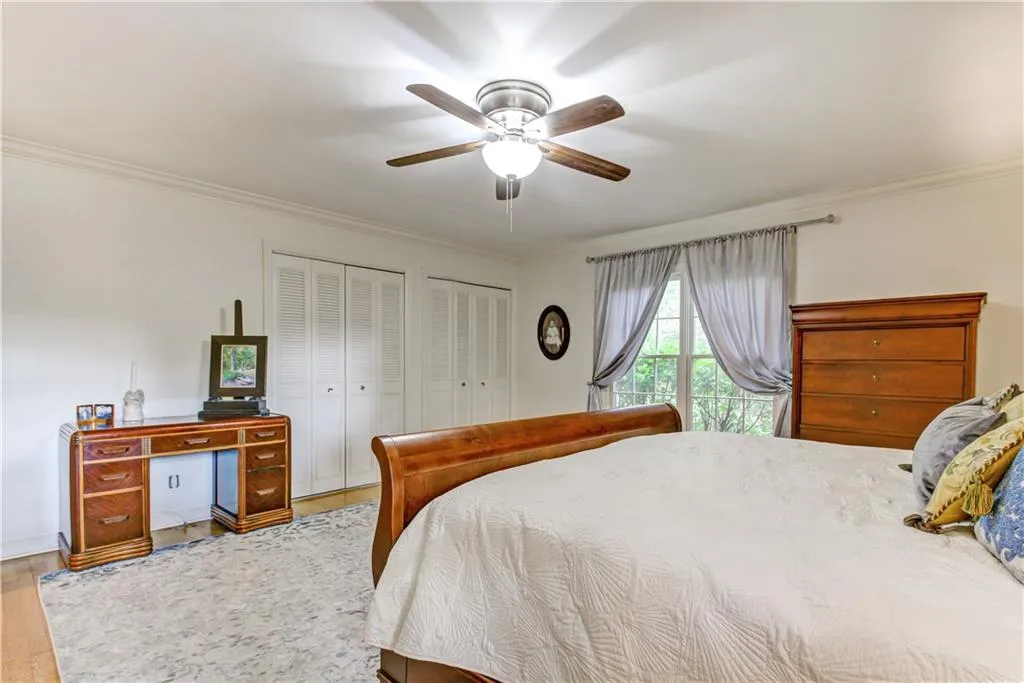 355 Franklin Road, Sandy Springs, Georgia 30342, 4 Bedrooms Bedrooms, ,3 BathroomsBathrooms,Residential,Sold,355 Franklin Road,6956818