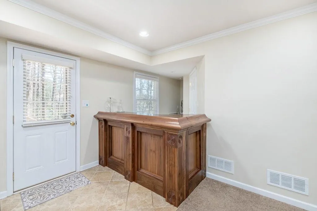225 Abington Drive, Sandy Springs, Georgia 30328, 4 Bedrooms Bedrooms, ,3 BathroomsBathrooms,Residential,Sold,225 Abington Drive,6848990