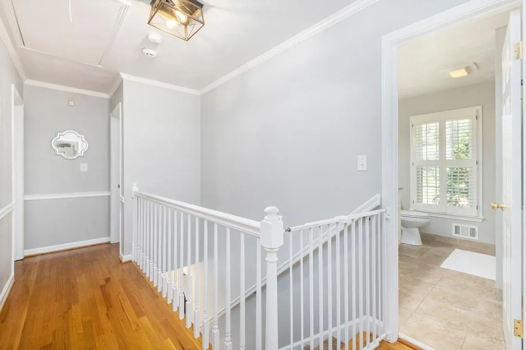 225 Abington Drive, Sandy Springs, Georgia 30328, 4 Bedrooms Bedrooms, ,3 BathroomsBathrooms,Residential,Sold,225 Abington Drive,6848990