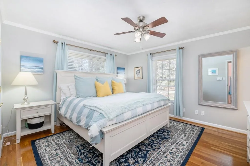 225 Abington Drive, Sandy Springs, Georgia 30328, 4 Bedrooms Bedrooms, ,3 BathroomsBathrooms,Residential,Sold,225 Abington Drive,6848990