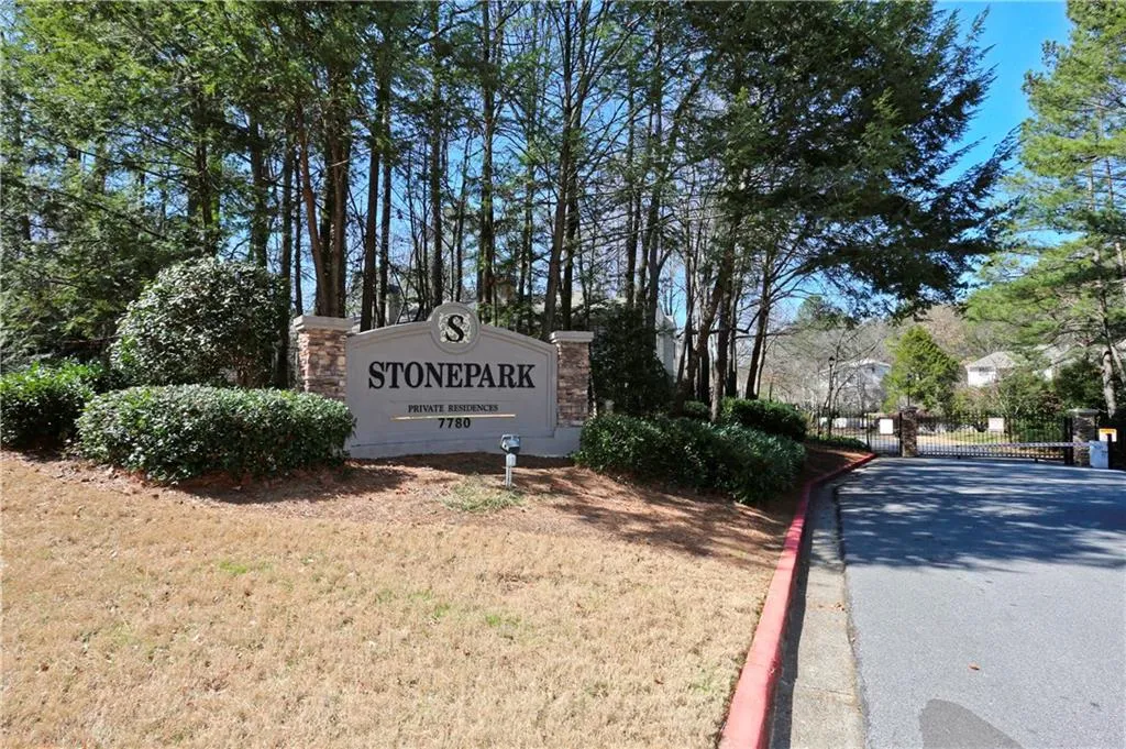 1510 Wingate Way, Sandy Springs, Georgia 30350, 2 Bedrooms Bedrooms, ,2 BathroomsBathrooms,Residential,Sold,1510 Wingate Way,5806423