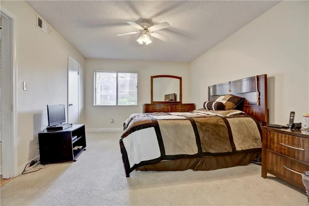 1510 Wingate Way, Sandy Springs, Georgia 30350, 2 Bedrooms Bedrooms, ,2 BathroomsBathrooms,Residential,Sold,1510 Wingate Way,5806423