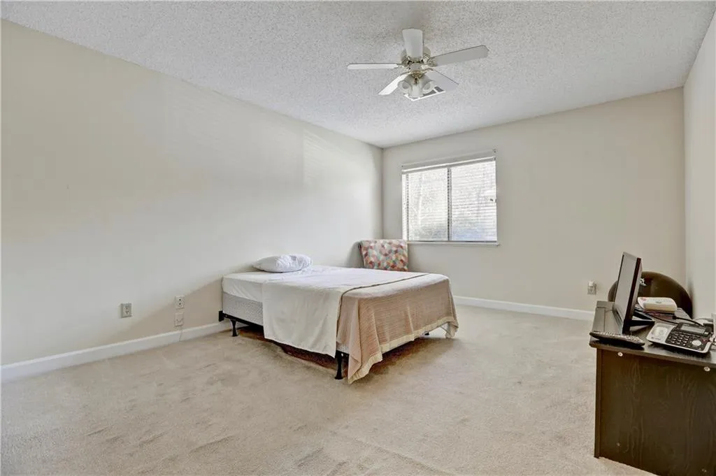 1510 Wingate Way, Sandy Springs, Georgia 30350, 2 Bedrooms Bedrooms, ,2 BathroomsBathrooms,Residential,Sold,1510 Wingate Way,5806423