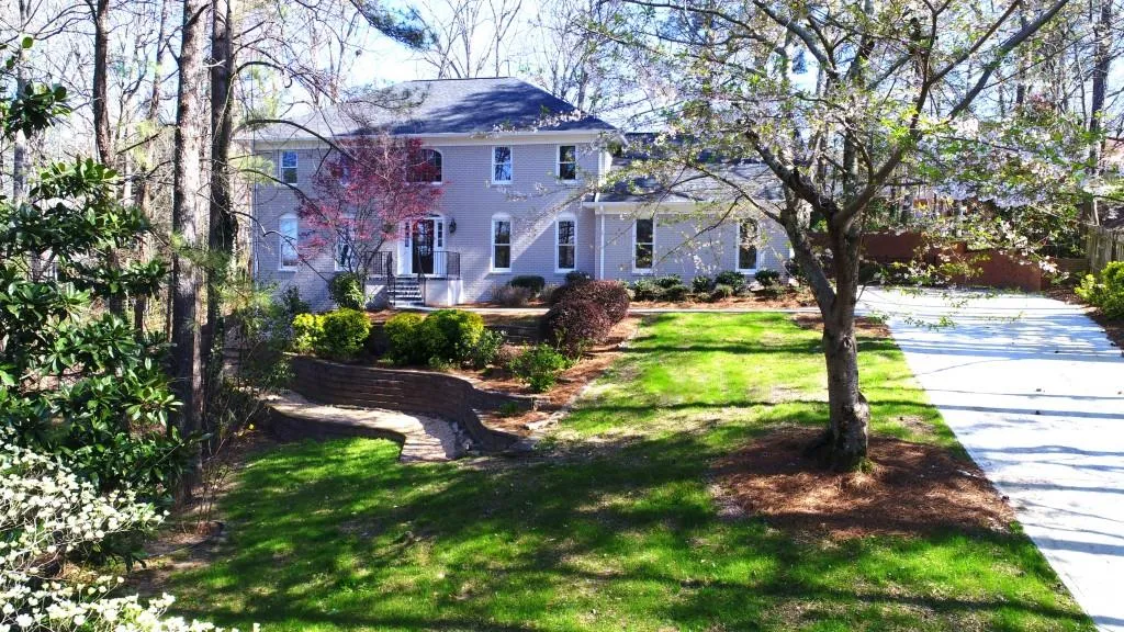 520 Cutwater Trail, Sandy Springs, Georgia 30328, 5 Bedrooms Bedrooms, ,4 BathroomsBathrooms,Residential,Sold,520 Cutwater Trail,5999609