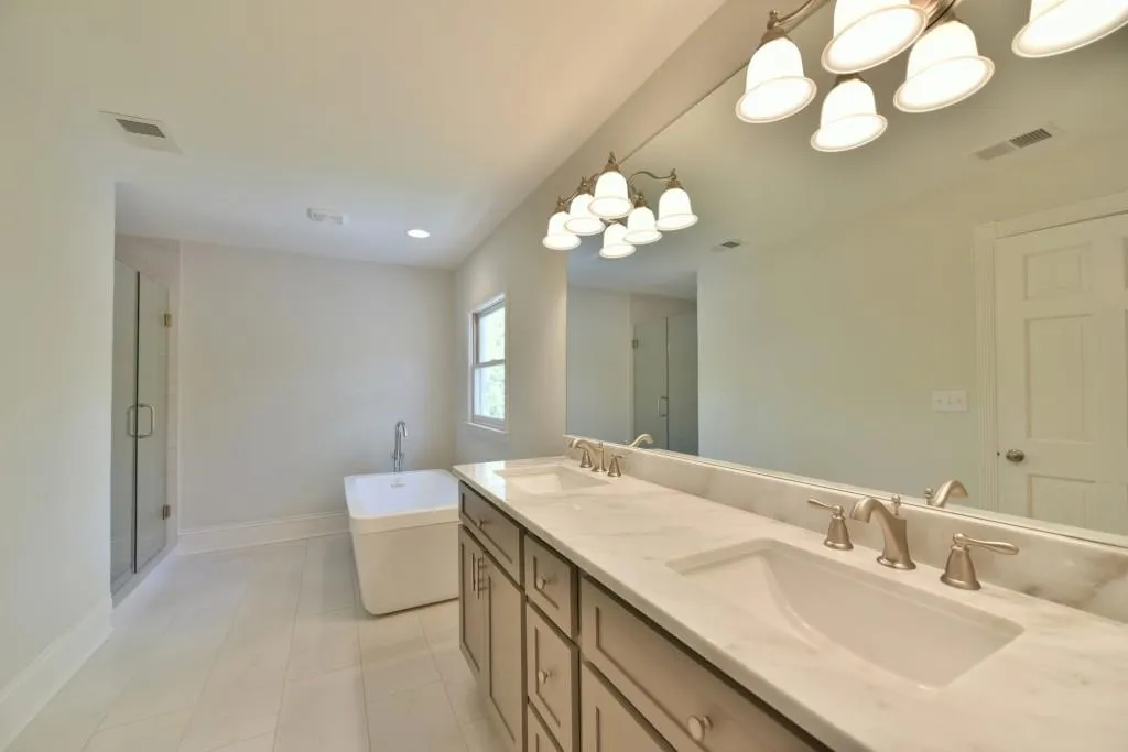 520 Cutwater Trail, Sandy Springs, Georgia 30328, 5 Bedrooms Bedrooms, ,4 BathroomsBathrooms,Residential,Sold,520 Cutwater Trail,5999609