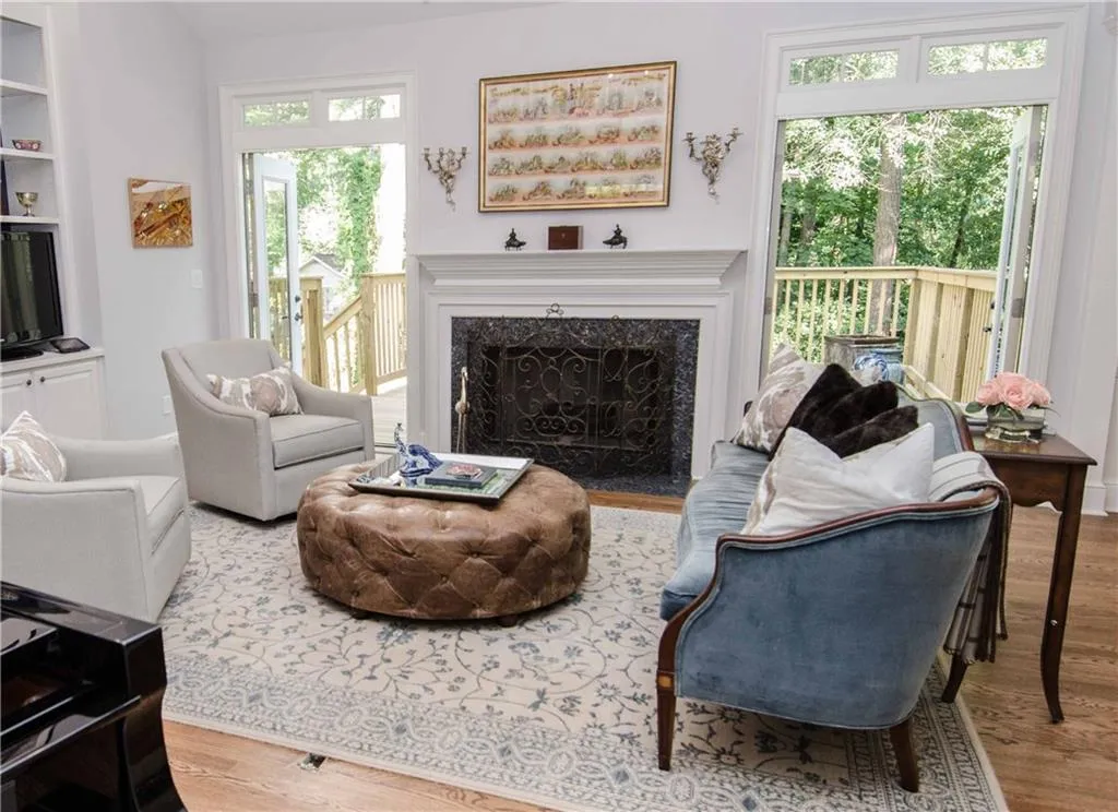 145 Belmont Trace, Sandy Springs, Georgia 30328, 3 Bedrooms Bedrooms, ,2 BathroomsBathrooms,Residential,Sold,145 Belmont Trace,5878927
