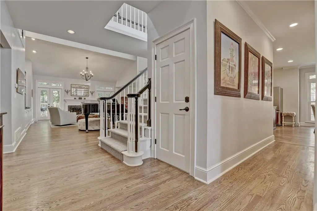 145 Belmont Trace, Sandy Springs, Georgia 30328, 3 Bedrooms Bedrooms, ,2 BathroomsBathrooms,Residential,Sold,145 Belmont Trace,5878927