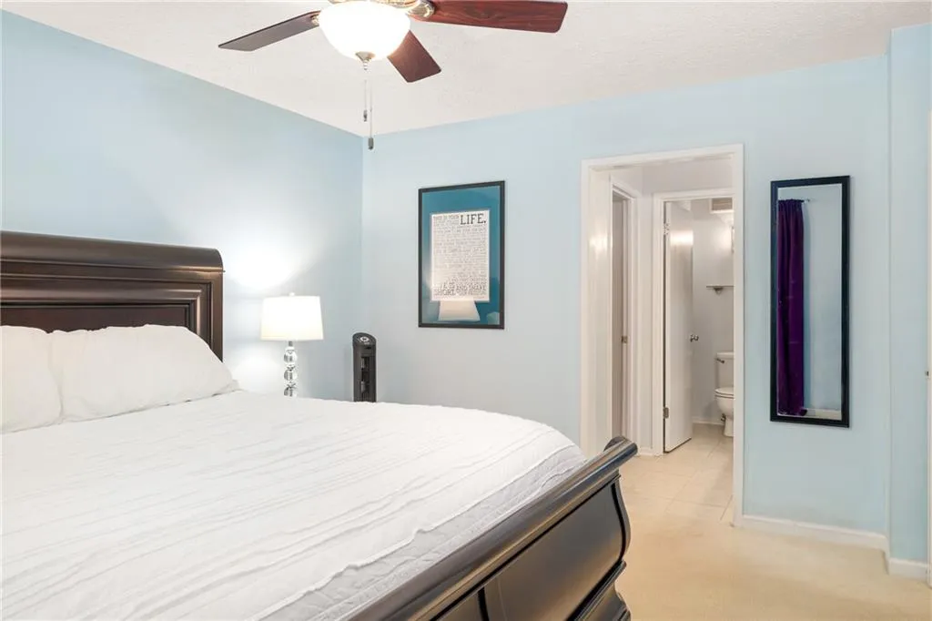 6800 Glenridge Drive Unit 6820e, Atlanta, Georgia 30328, 2 Bedrooms Bedrooms, ,2 BathroomsBathrooms,Residential,Sold,6800 Glenridge Drive Unit 6820e,7017121
