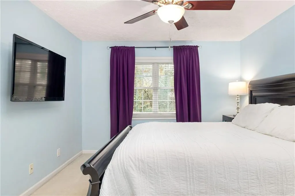 6800 Glenridge Drive Unit 6820e, Atlanta, Georgia 30328, 2 Bedrooms Bedrooms, ,2 BathroomsBathrooms,Residential,Sold,6800 Glenridge Drive Unit 6820e,7017121