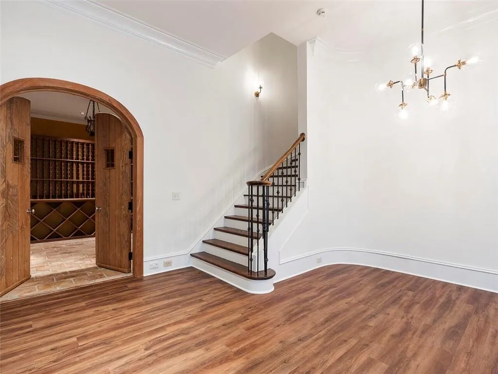 5540 Lake Island Drive, Sandy Springs, Georgia 30327, 6 Bedrooms Bedrooms, ,7 BathroomsBathrooms,Residential,Sold,5540 Lake Island Drive,6988119