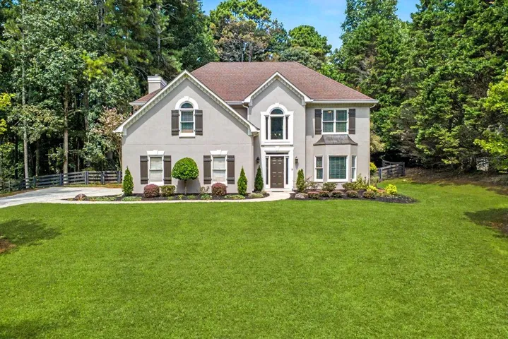Beautifully renovated Milton home with a fantastic, private lot!