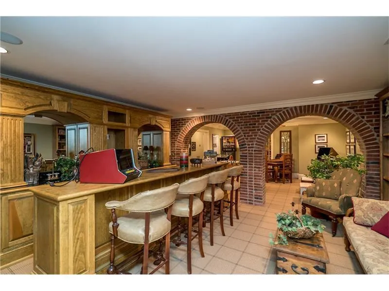 420 Windship Place, Sandy Springs, Georgia 30327, 6 Bedrooms Bedrooms, ,6 BathroomsBathrooms,Residential,Sold,420 Windship Place,6116937