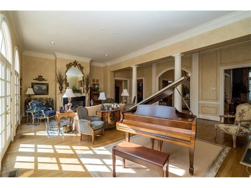 420 Windship Place, Sandy Springs, Georgia 30327, 6 Bedrooms Bedrooms, ,6 BathroomsBathrooms,Residential,Sold,420 Windship Place,6116937