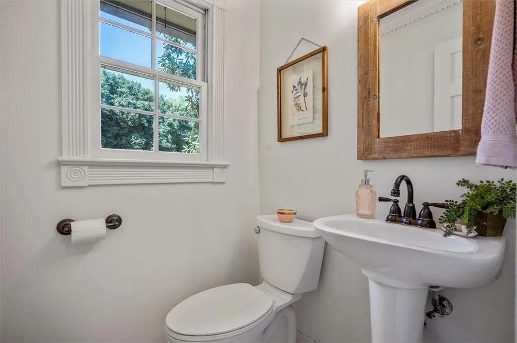 7525 Ball Mill Road, Sandy Springs, Georgia 30350, 5 Bedrooms Bedrooms, ,4 BathroomsBathrooms,Residential,Sold,7525 Ball Mill Road,7033918