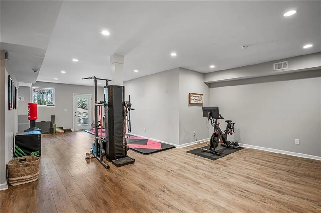 7525 Ball Mill Road, Sandy Springs, Georgia 30350, 5 Bedrooms Bedrooms, ,4 BathroomsBathrooms,Residential,Sold,7525 Ball Mill Road,7033918