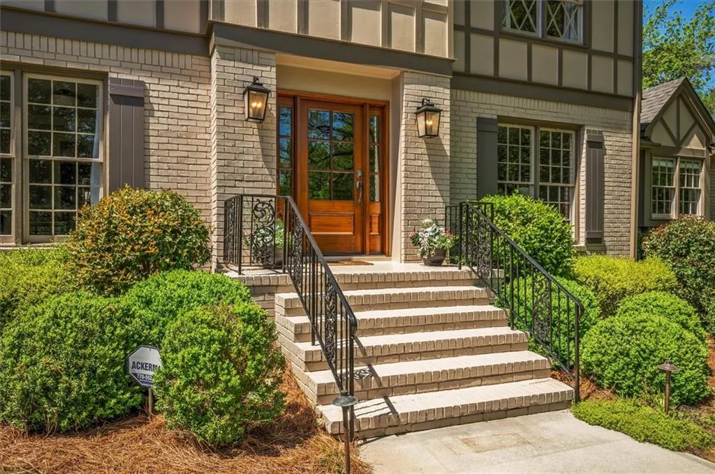 7525 Ball Mill Road, Sandy Springs, Georgia 30350, 5 Bedrooms Bedrooms, ,4 BathroomsBathrooms,Residential,Sold,7525 Ball Mill Road,7033918