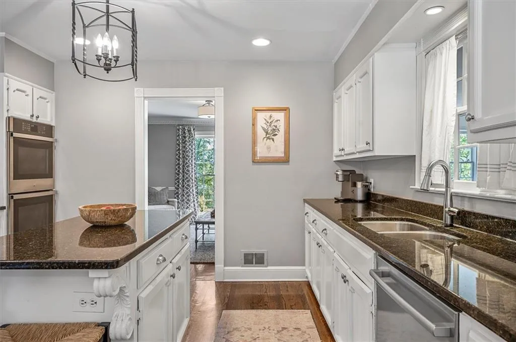 7525 Ball Mill Road, Sandy Springs, Georgia 30350, 5 Bedrooms Bedrooms, ,4 BathroomsBathrooms,Residential,Sold,7525 Ball Mill Road,7033918