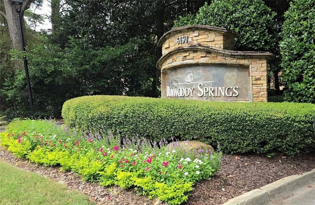 12 Waterford Court, Atlanta, Georgia 30328, 2 Bedrooms Bedrooms, ,2 BathroomsBathrooms,Residential,For Sale,12 Waterford Court,7628956