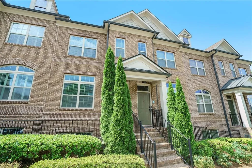 7485 Highland Bluff, Sandy Springs, Georgia 30328, 3 Bedrooms Bedrooms, ,3 BathroomsBathrooms,Residential,Sold,7485 Highland Bluff,7081497