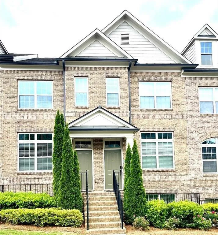 7485 Highland Bluff, Sandy Springs, Georgia 30328, 3 Bedrooms Bedrooms, ,3 BathroomsBathrooms,Residential,Sold,7485 Highland Bluff,7081497