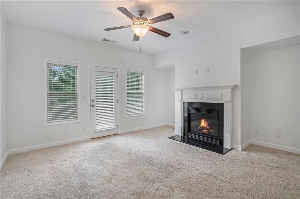 7485 Highland Bluff, Sandy Springs, Georgia 30328, 3 Bedrooms Bedrooms, ,3 BathroomsBathrooms,Residential,Sold,7485 Highland Bluff,7081497