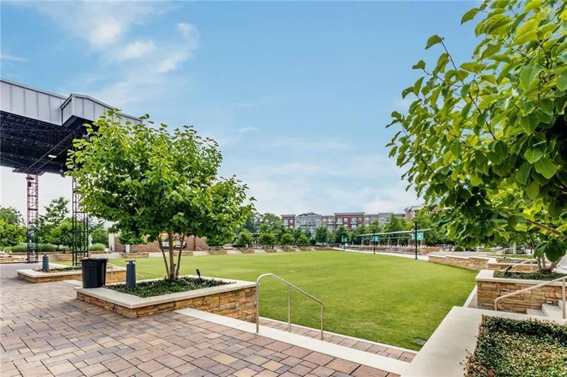 185 Marsh Glen Point, Sandy Springs, Georgia 30328, 5 Bedrooms Bedrooms, ,3 BathroomsBathrooms,Residential,Sold,185 Marsh Glen Point,7418630